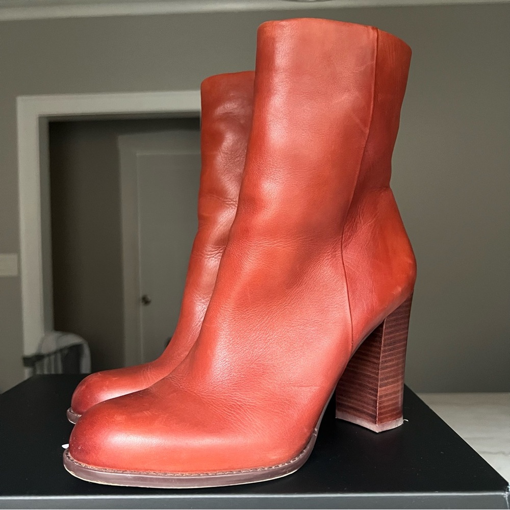 Sam Edelman Reyes Boots - Picture 2 of 11